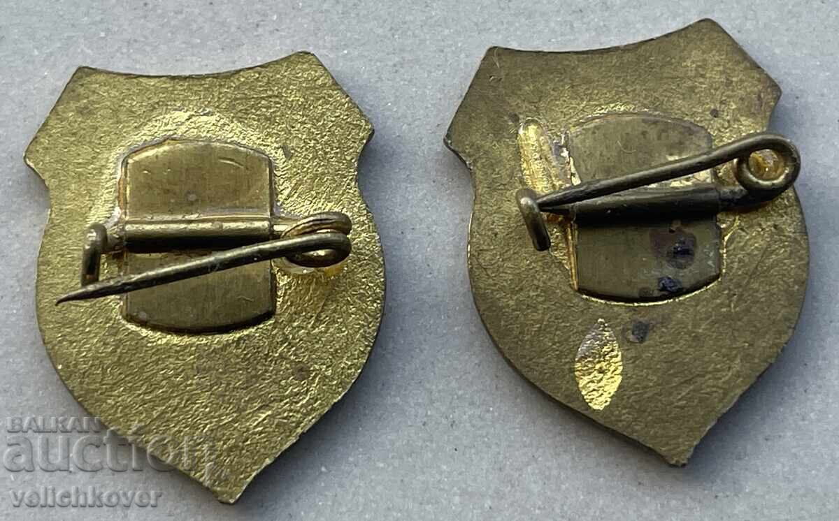 39667 България 2 знака КТР Комитет за телевизия и радио с цена 6.00 лв. | € 3.07 39667 България 2 знака КТР Комитет за телевизия и радио с цена 6.00 лв. | € 3.07