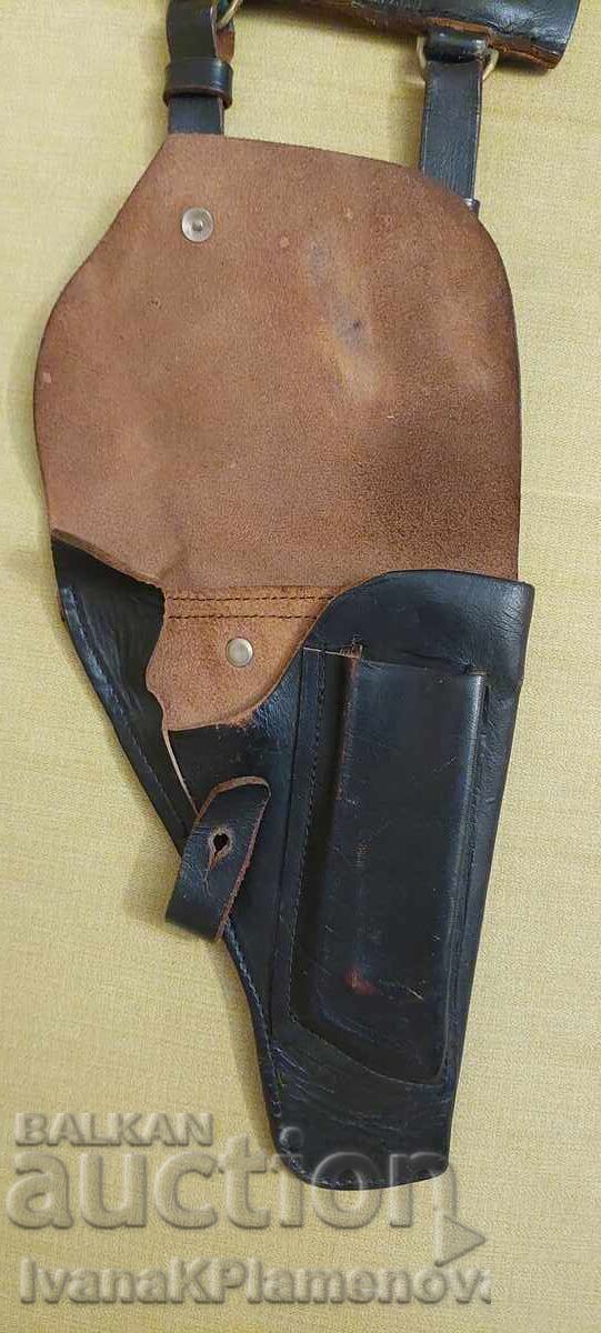Delivery of Leather gun holster for collectors Delivery of Leather gun holster for collectors