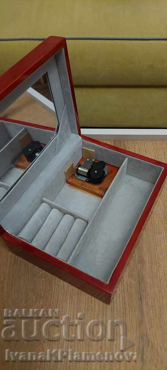 Παράδοση Ξύλινο μουσικό κουτί Παράδοση Ξύλινο μουσικό κουτί