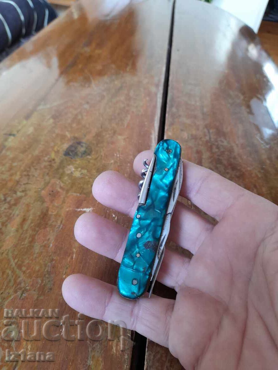 Old pocket knife, blade, blade with price 27.00 BGN | € 13.80 Old pocket knife, blade, blade with price 27.00 BGN | € 13.80