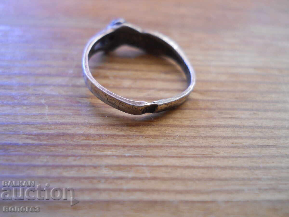 Auction  Antique silver ring - 1.90 g / 925 sterling silver