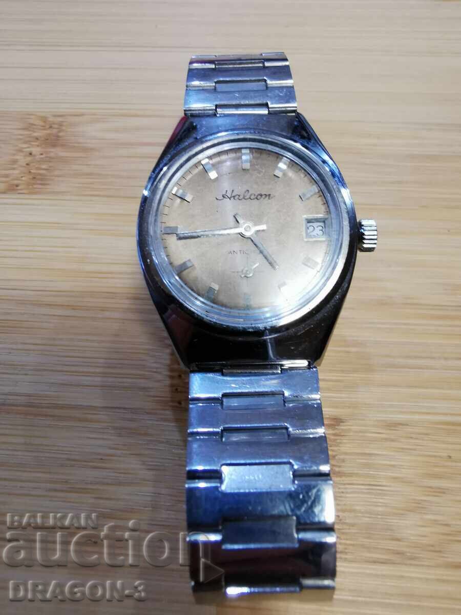 HALCON με τιμή 35.00 BGN | € 17.90 HALCON με τιμή 35.00 BGN | € 17.90