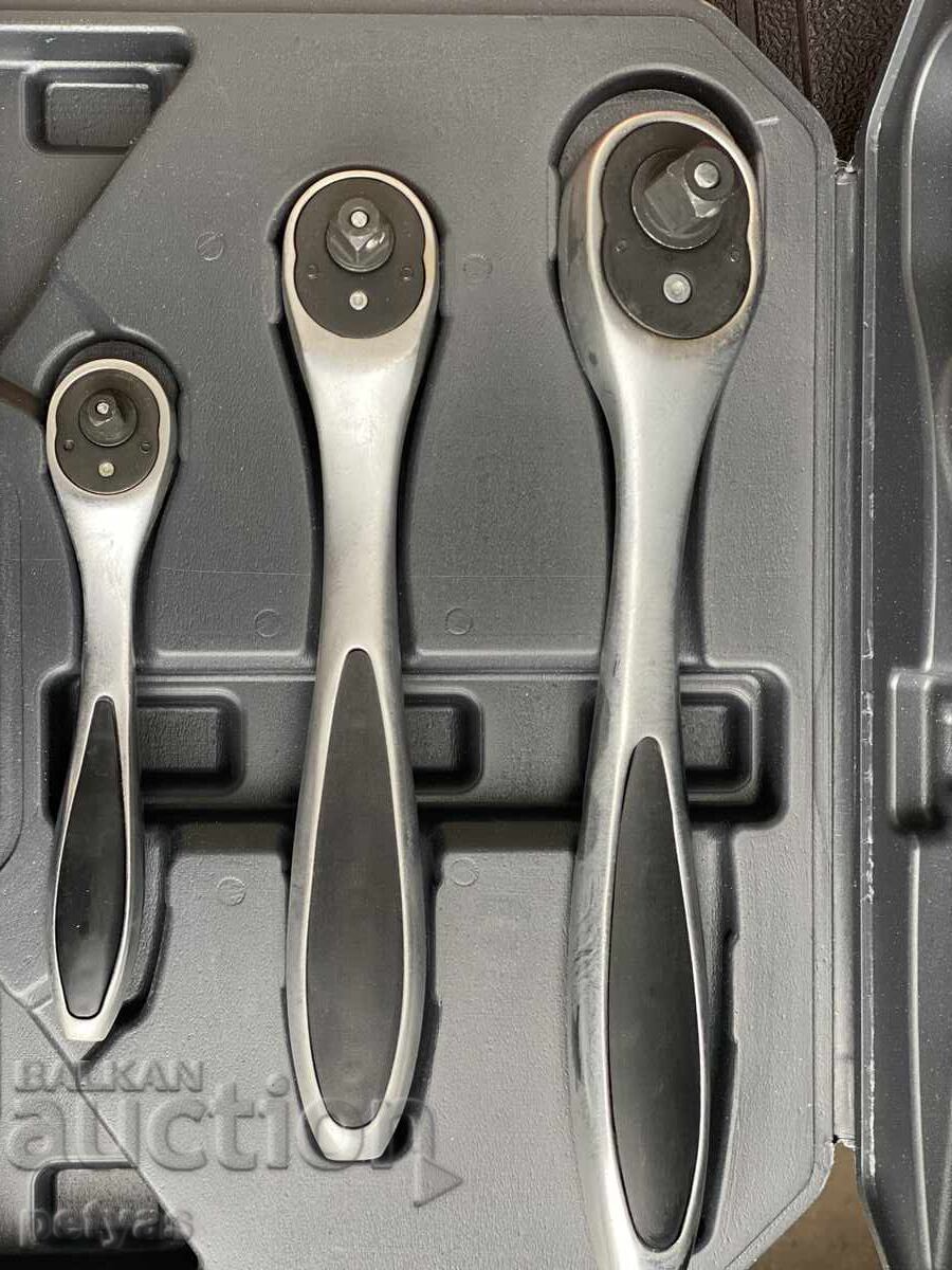 Ratchets 3pcs in a set - KraftWelle with price 77.50 BGN | € 39.63