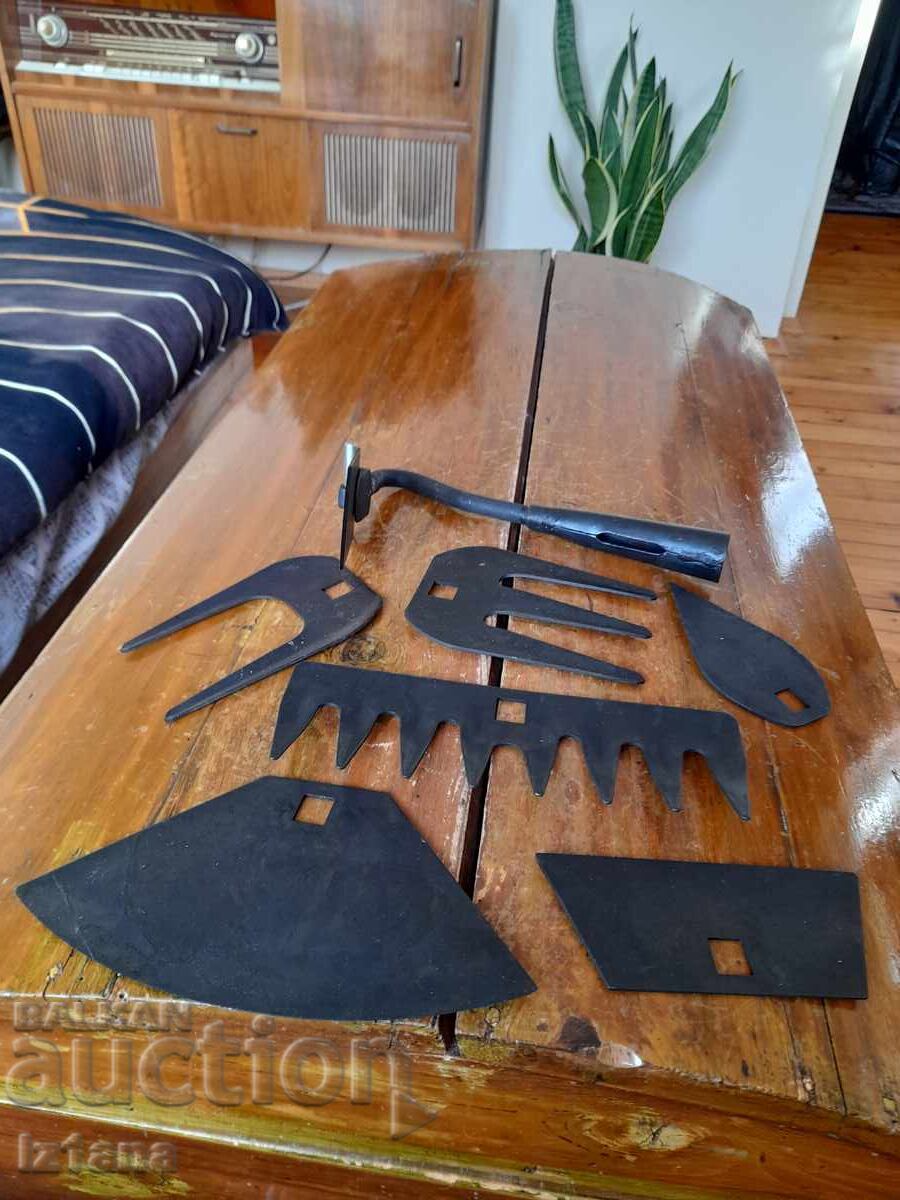 Old garden tools Old garden tools