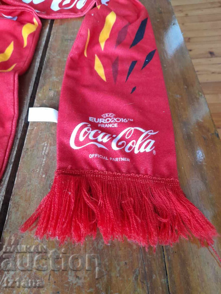 Delivery of Coca Cola scarf, Coca Cola Euro 2016, Deutschland Delivery of Coca Cola scarf, Coca Cola Euro 2016, Deutschland