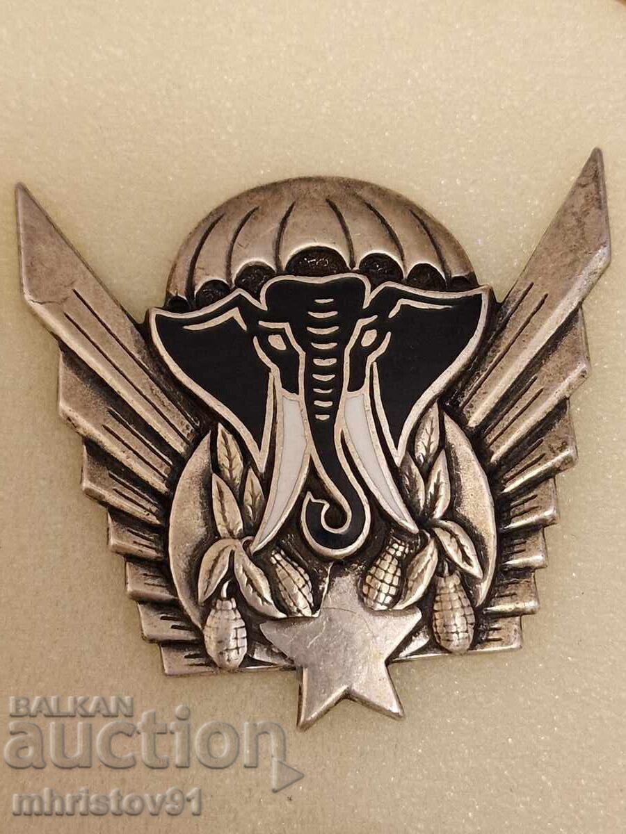 Military badge – parachute emblem with elephant Military badge – parachute emblem with elephant