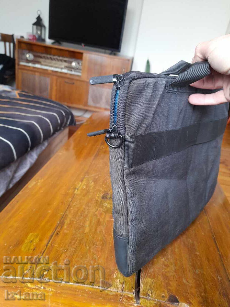 Old Dell laptop bag - 6 Old Dell laptop bag - 6