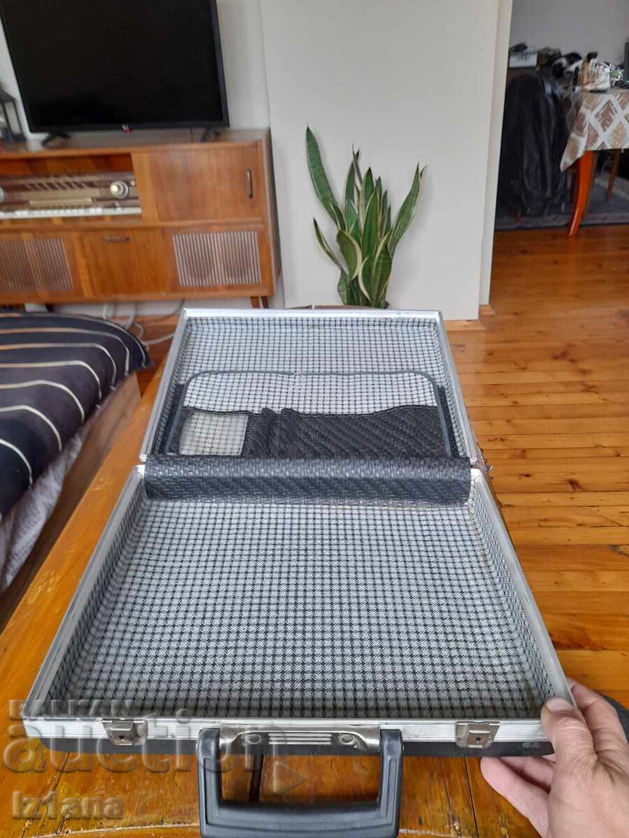 Servietă diplomatică veche, valiză - 7 Servietă diplomatică veche, valiză - 7