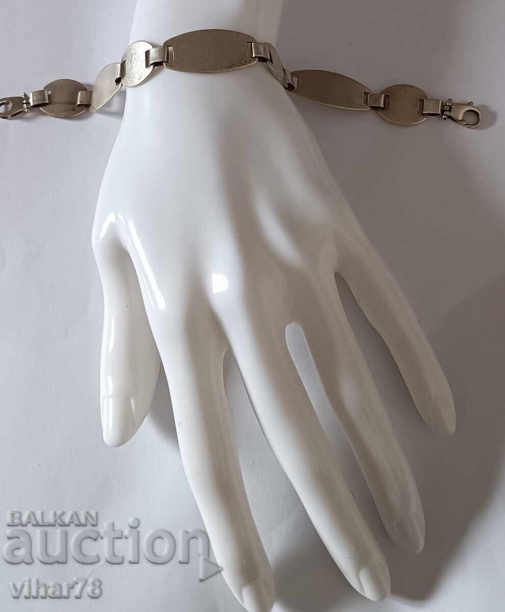 SILVER BRACELET with price 99.99 BGN | € 51.12 SILVER BRACELET with price 99.99 BGN | € 51.12