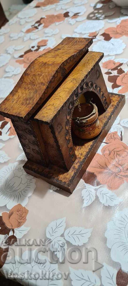 Auction Household souvenir Auction Household souvenir