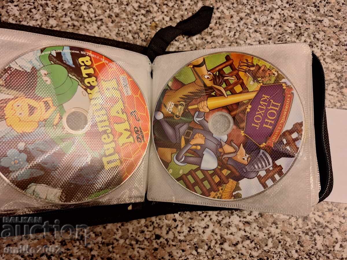 Animated films on DVD in a binder of 36 pieces. - 6 Animated films on DVD in a binder of 36 pieces. - 6