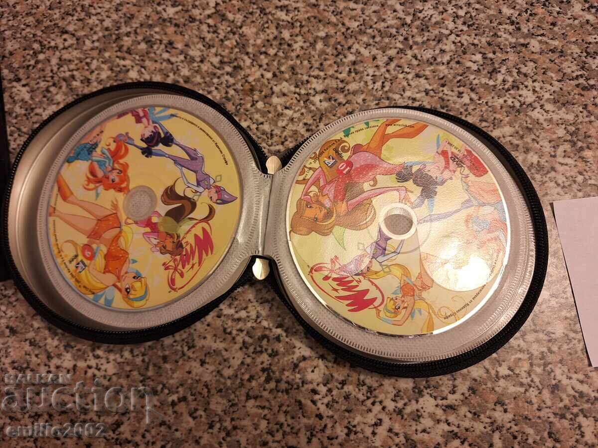 Аукцион Анимационни филми на ДВД в класьор 12бр.