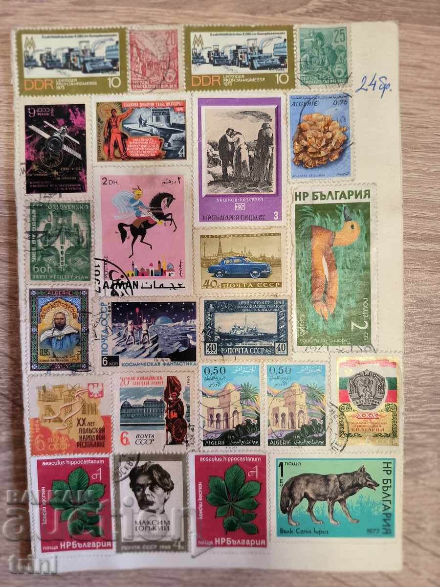 Auction 122 pieces of glued postage stamps Auction 122 pieces of glued postage stamps