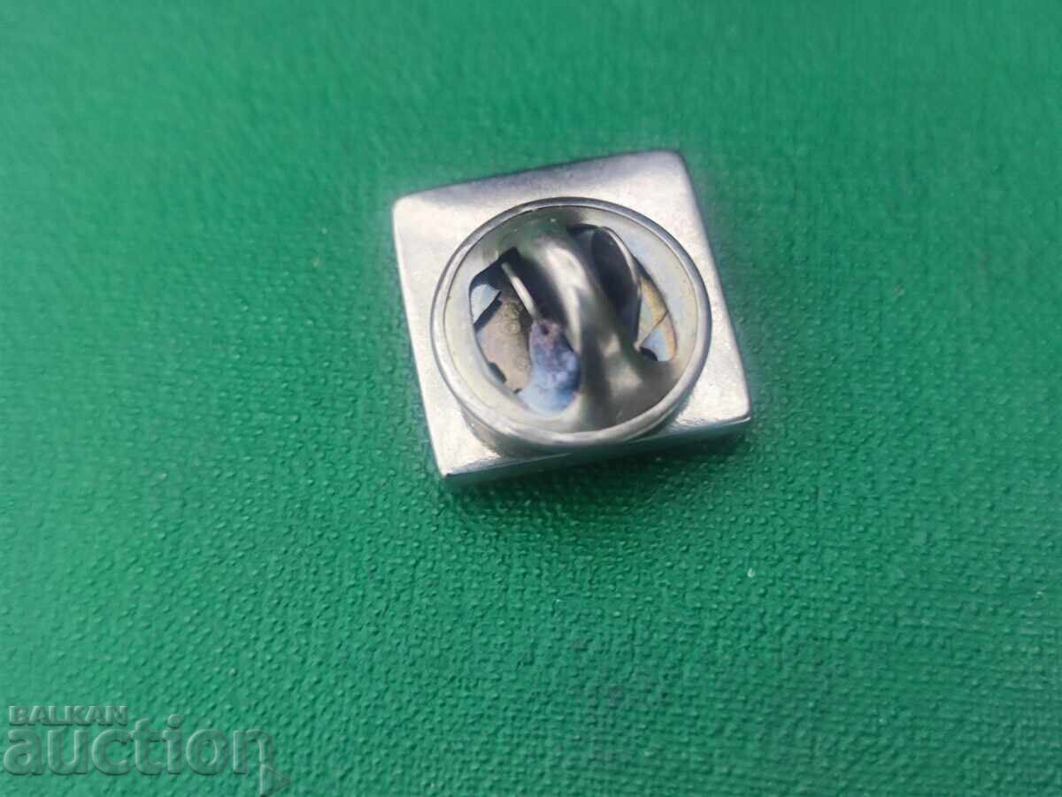 FC Levski 1914 με τιμή 100.00 BGN | € 51.13 FC Levski 1914 με τιμή 100.00 BGN | € 51.13