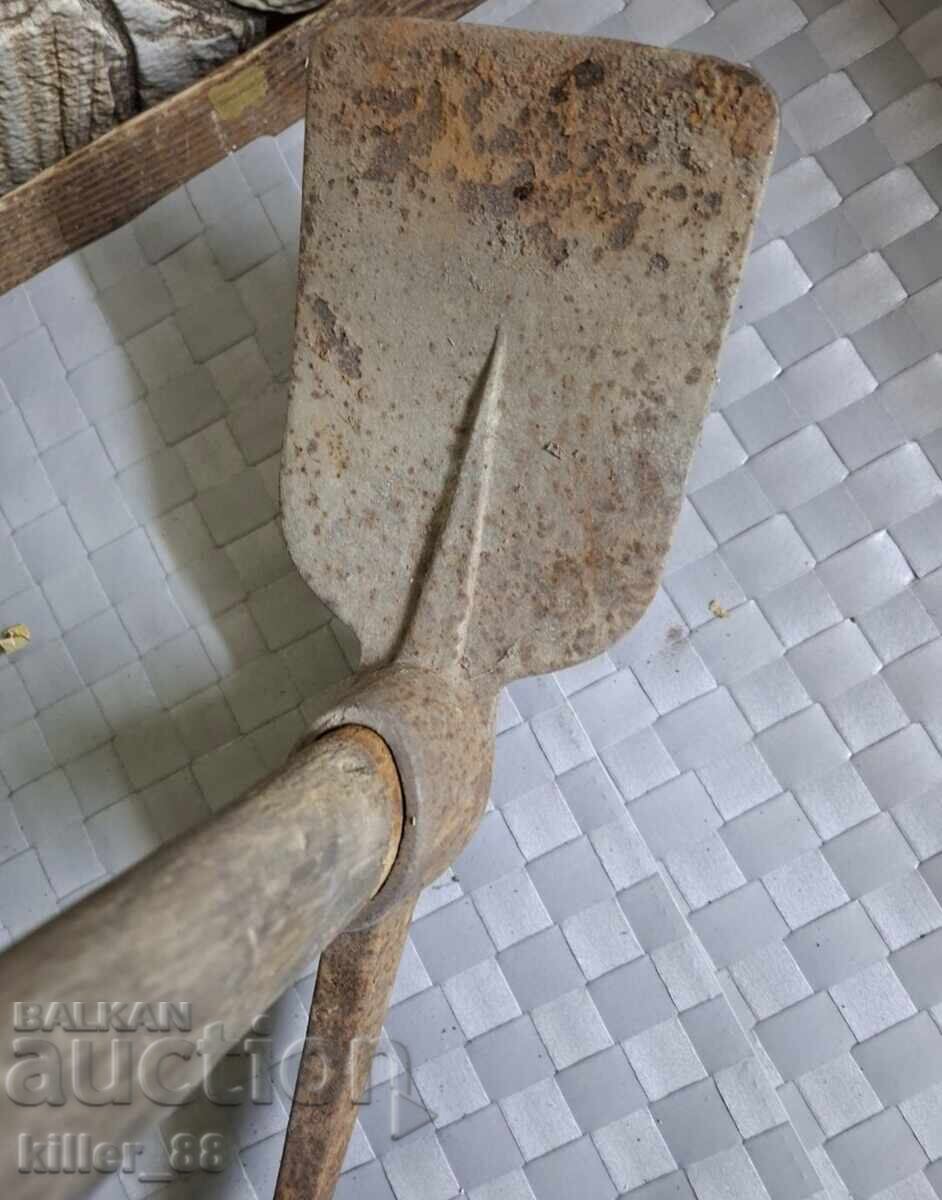 Δημοπρασία Γερμανικό εργαλείο τάφρου Δημοπρασία Γερμανικό εργαλείο τάφρου