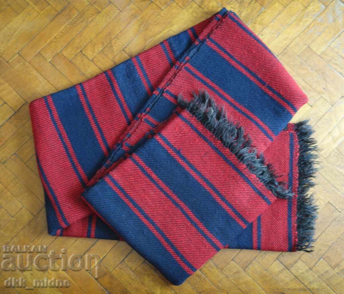 Handwoven wool rug - new with price 40.00 BGN | € 20.45 Handwoven wool rug - new with price 40.00 BGN | € 20.45