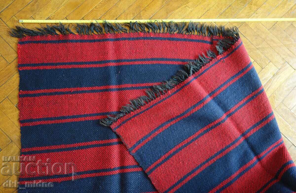 Delivery of Handwoven wool rug - new Delivery of Handwoven wool rug - new