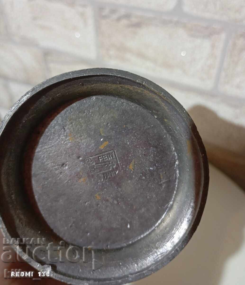 Delivery of 1974 cup vase Delivery of 1974 cup vase