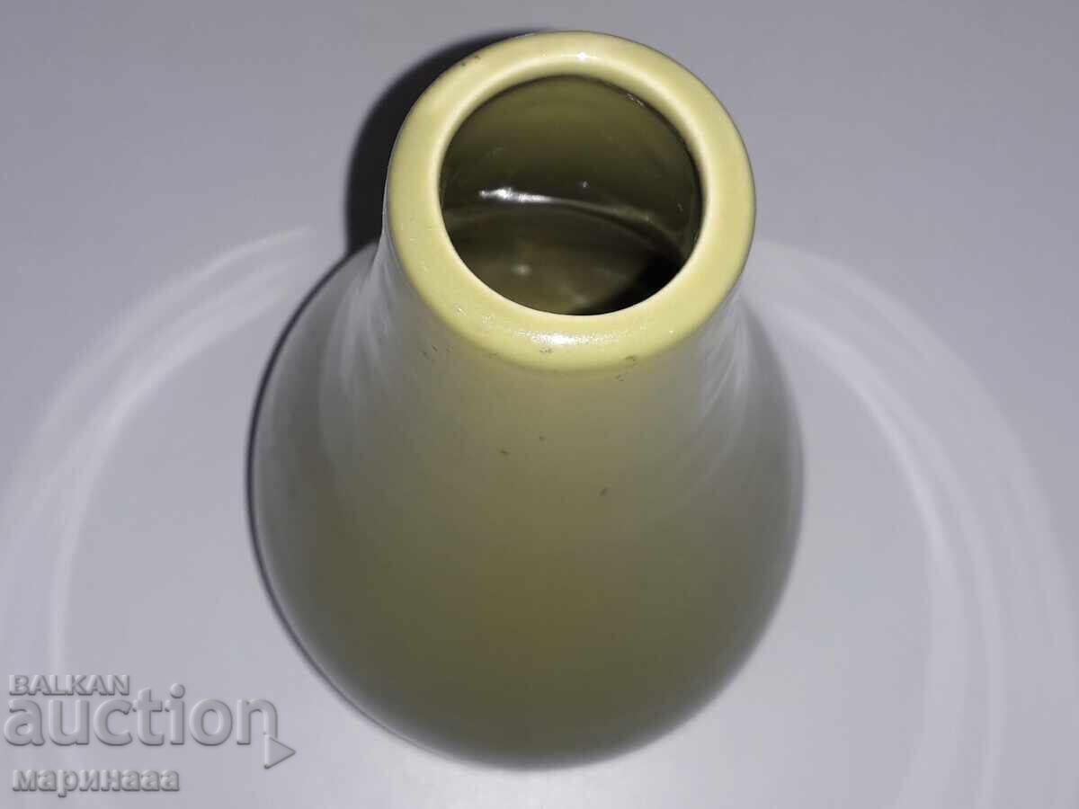 Livrarea VAZĂ NOUĂ. CERAMICA ALBA