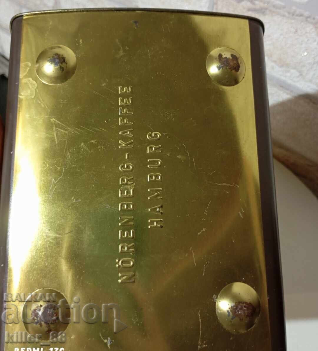 Delivery of Metal box with horses