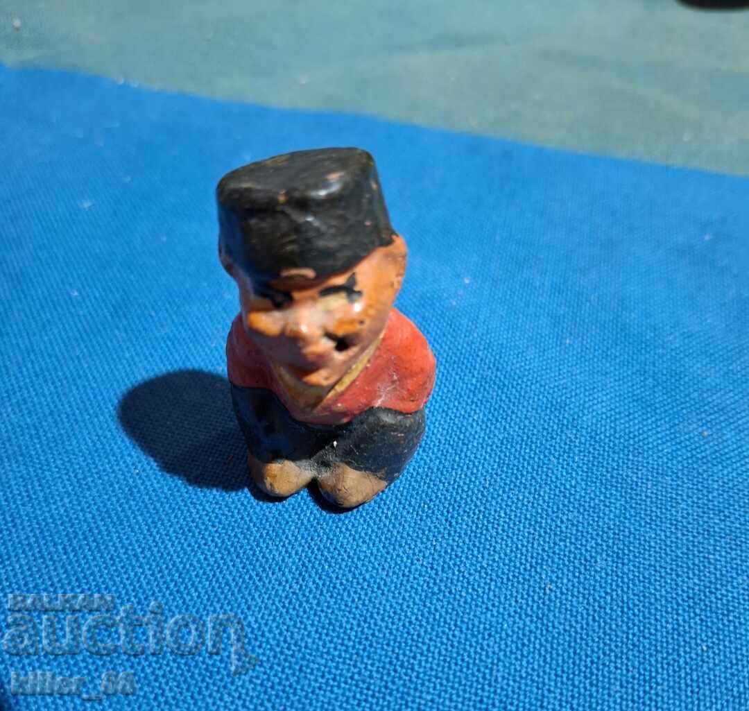 Antique miniature with price 25.00 BGN | € 12.78