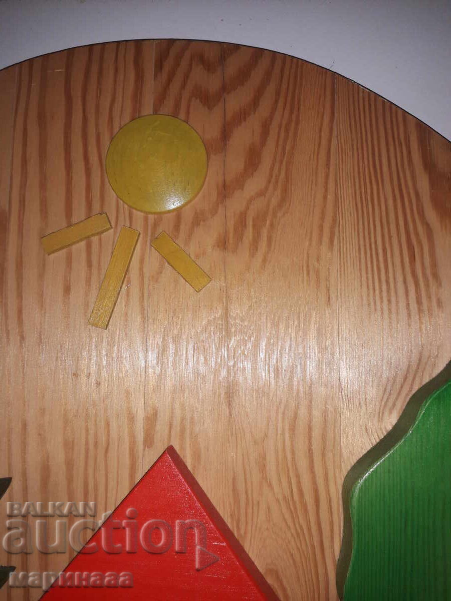 LARGE CHILDREN'S HANGER. WOOD - 6 LARGE CHILDREN'S HANGER. WOOD - 6