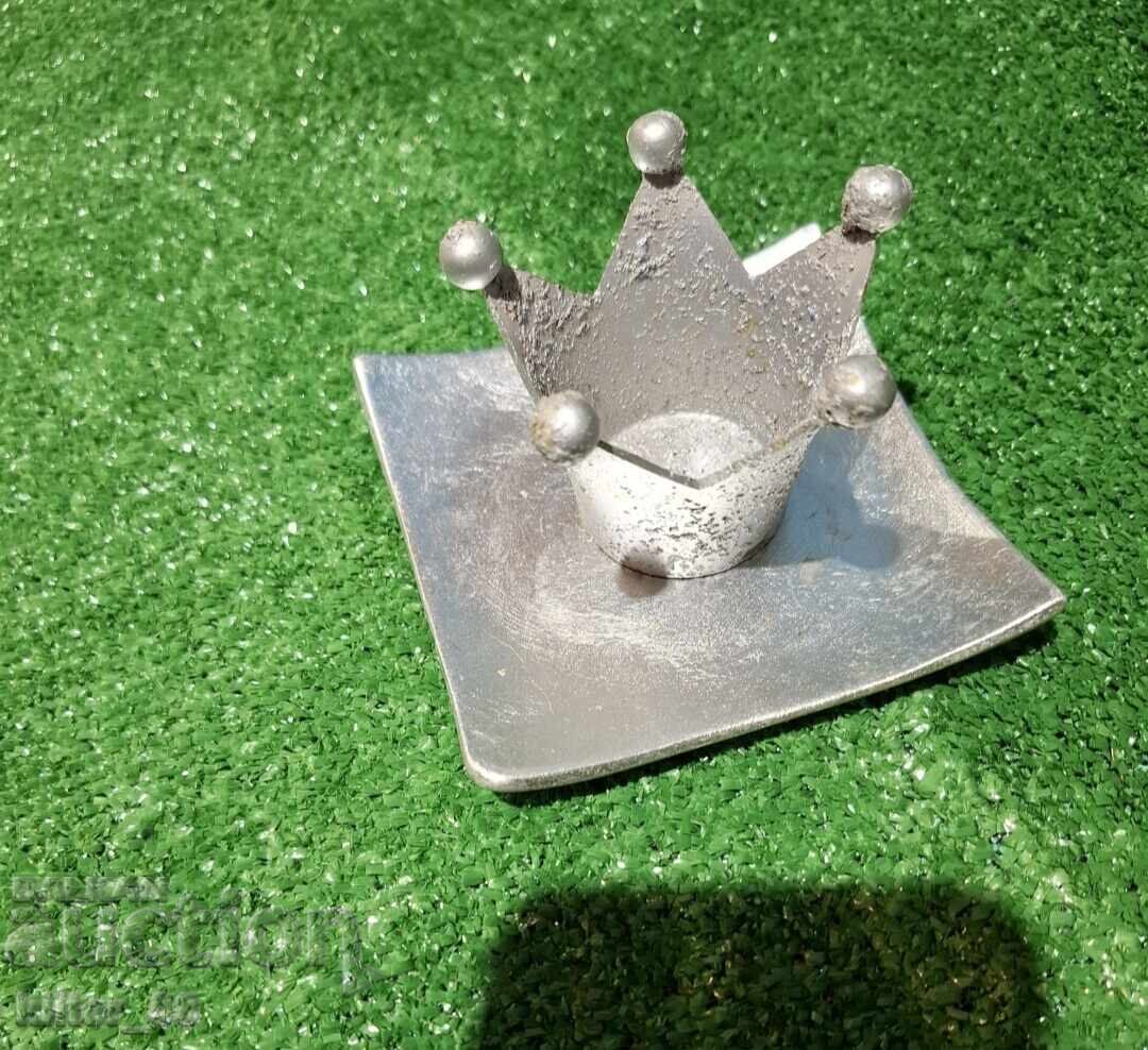 Crown shade with price 15.00 BGN | € 7.67 Crown shade with price 15.00 BGN | € 7.67