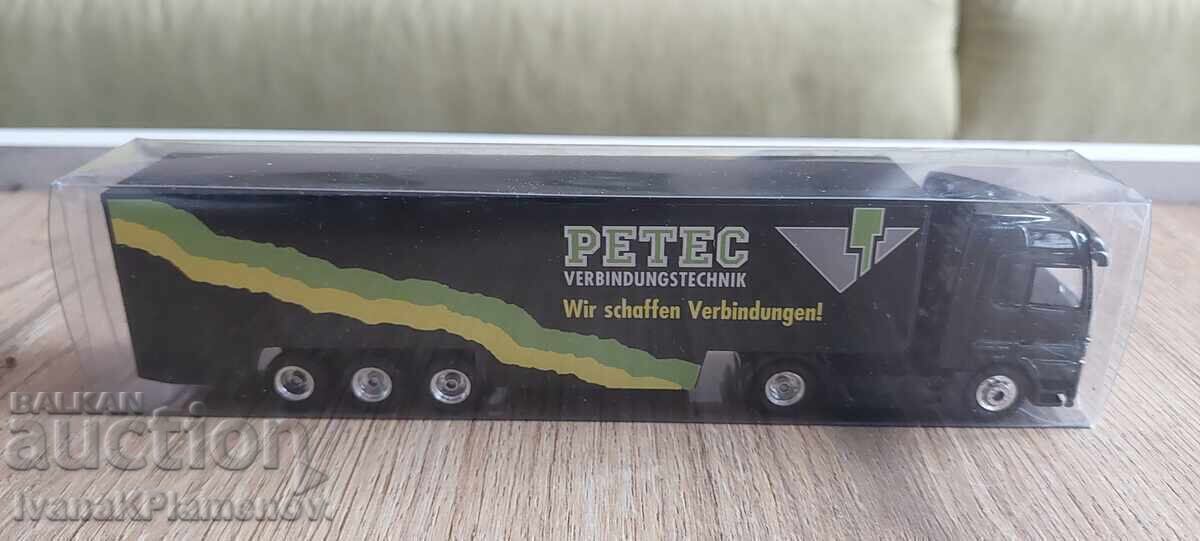 Licitație Cărucior pentru colecționari