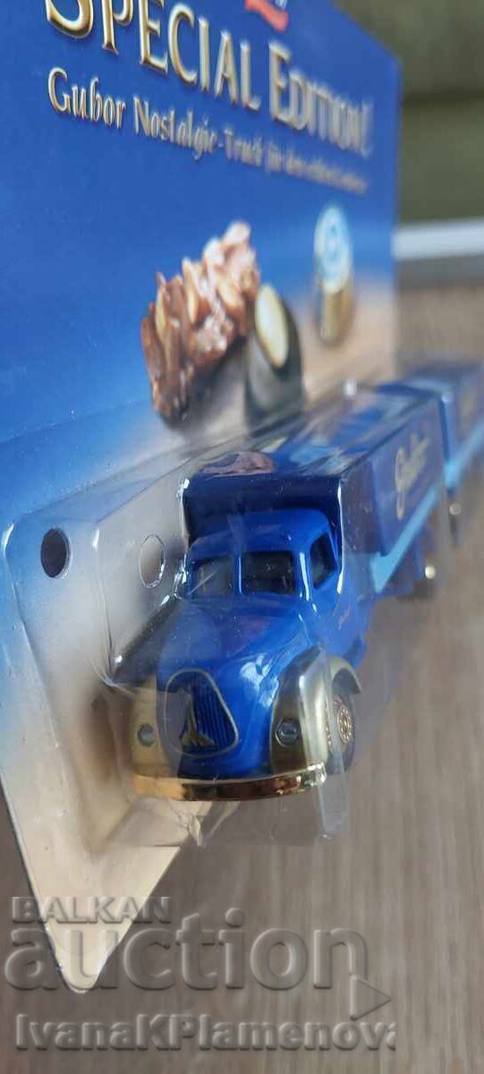 Аукцион Количка за колекционери Аукцион Количка за колекционери