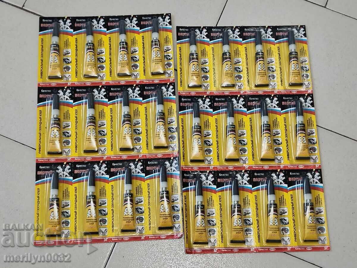 2 trays of quick-drying Russian glue - 5 2 trays of quick-drying Russian glue - 5