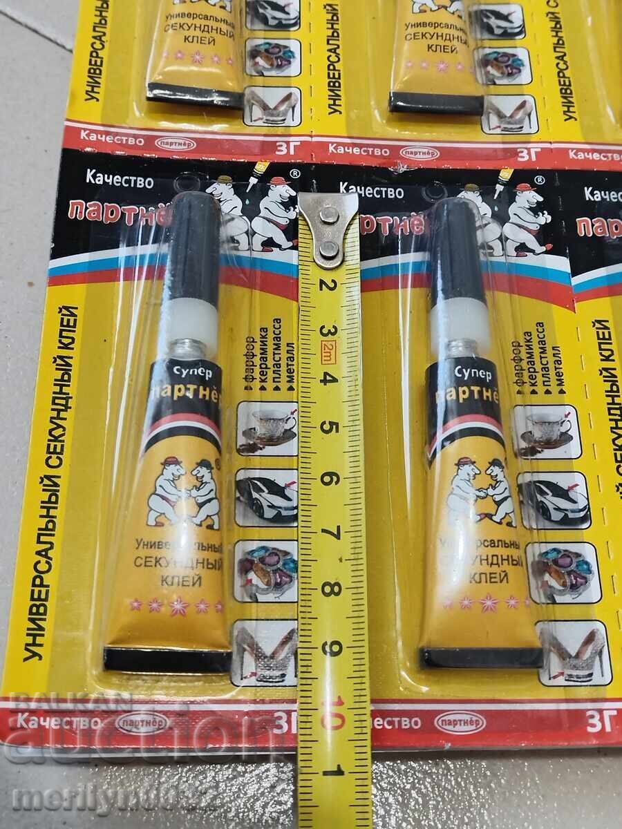 2 trays of quick-drying Russian glue - 6 2 trays of quick-drying Russian glue - 6