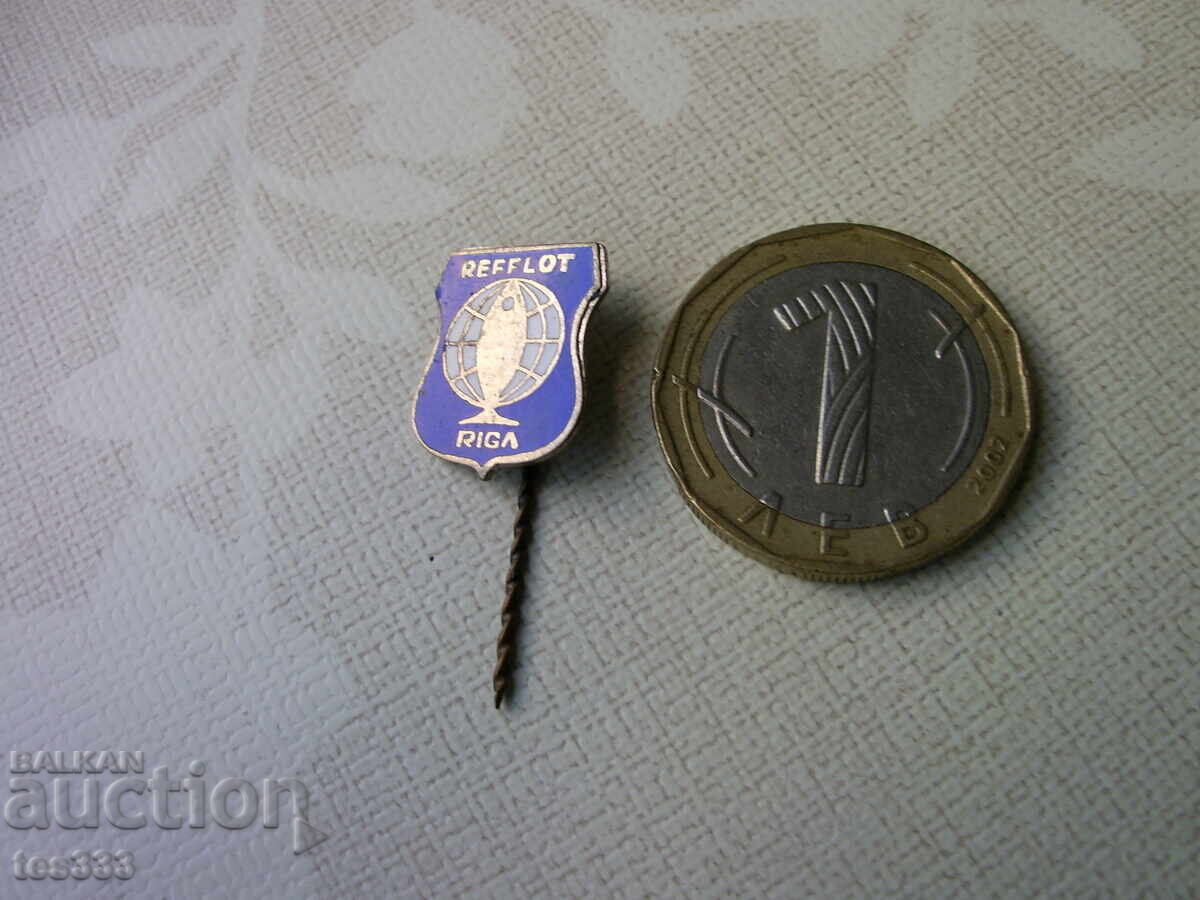 Емайлирана значка Refflot Riga с цена € 1.02 | 1.99 лв.