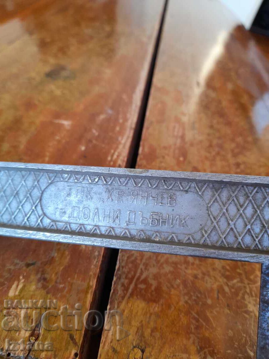 Delivery of Old tool, Right angle Delivery of Old tool, Right angle