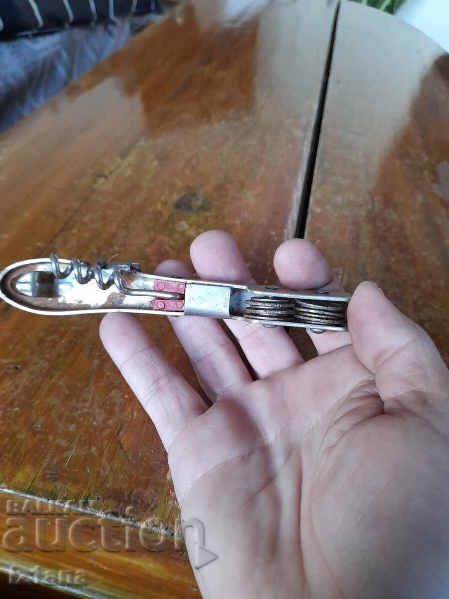 Delivery of Old can opener, sharpener Delivery of Old can opener, sharpener