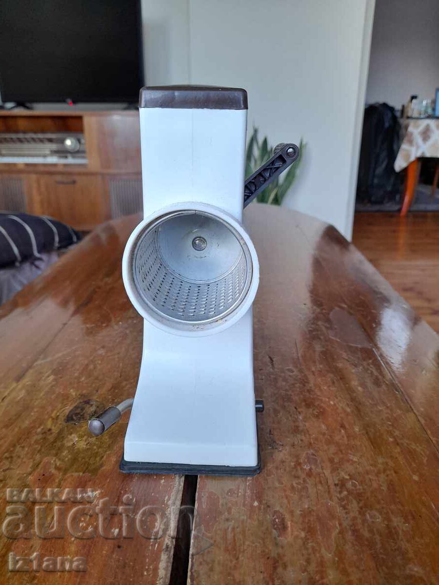 Old mill, walnut mill with price 27.00 BGN | € 13.80 Old mill, walnut mill with price 27.00 BGN | € 13.80