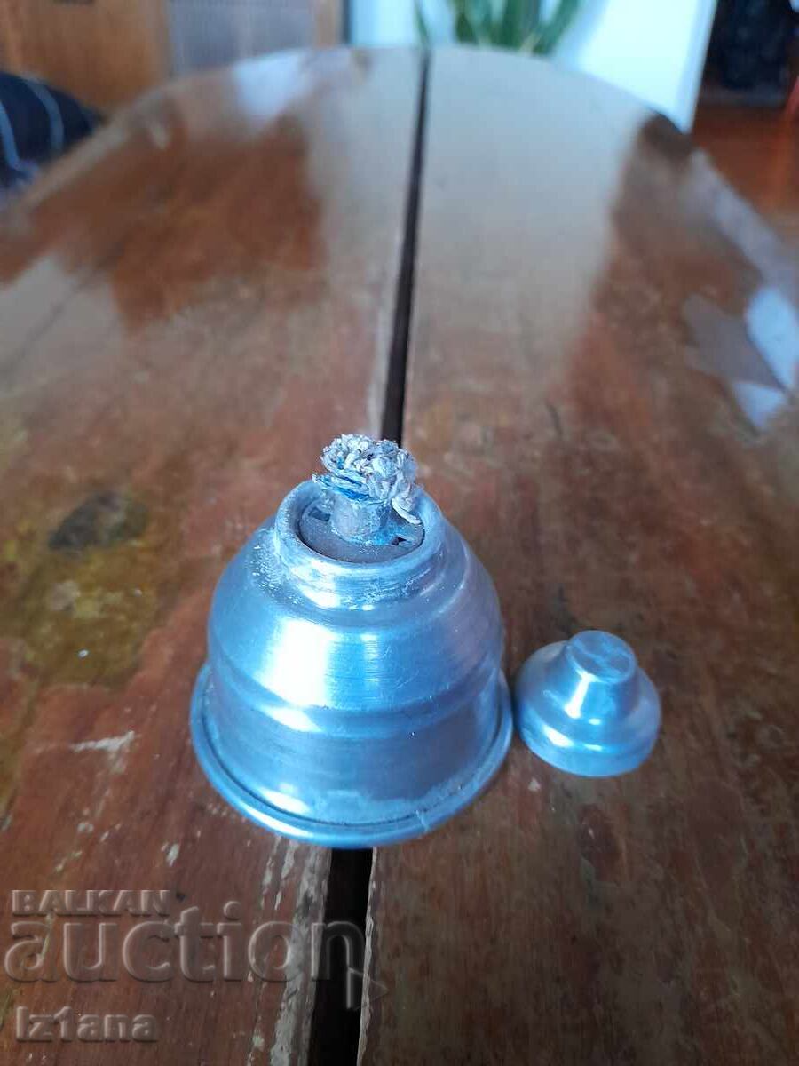 Delivery of Old laboratory alcohol lamp, alcohol bottle Delivery of Old laboratory alcohol lamp, alcohol bottle