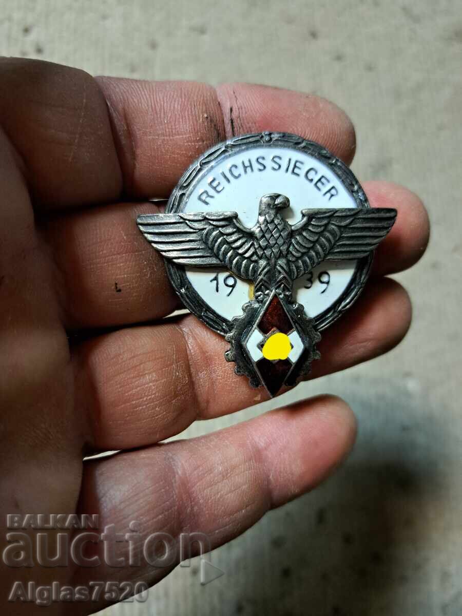 Wehrmacht badge/silver plated/ with price 99.00 BGN | € 50.62 Wehrmacht badge/silver plated/ with price 99.00 BGN | € 50.62