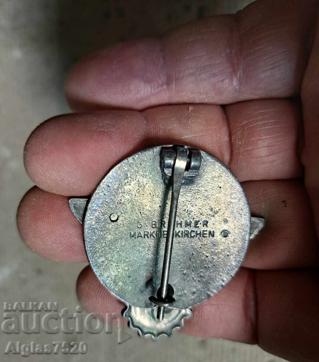 Auction Wehrmacht badge/silver plated/ Auction Wehrmacht badge/silver plated/