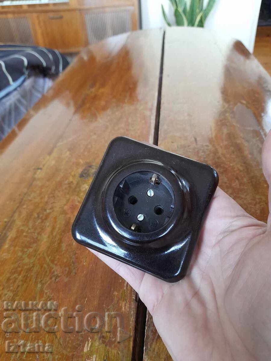 Old electrical outlet with price 16.00 BGN | € 8.18 Old electrical outlet with price 16.00 BGN | € 8.18