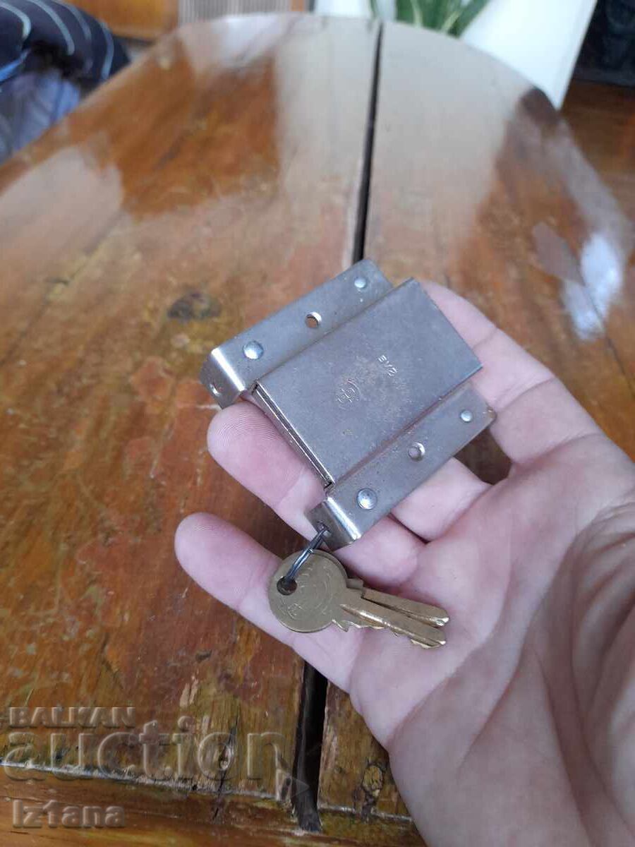 Δημοπρασία Παλιά κλειδαριά, λουκέτο