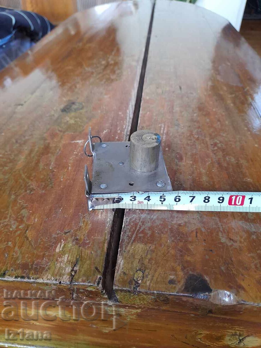 Παλιά κλειδαριά, λουκέτο - 5