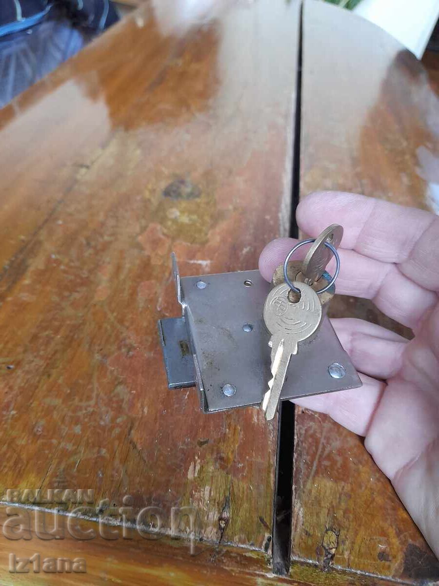 Παλιά κλειδαριά, λουκέτο - 6