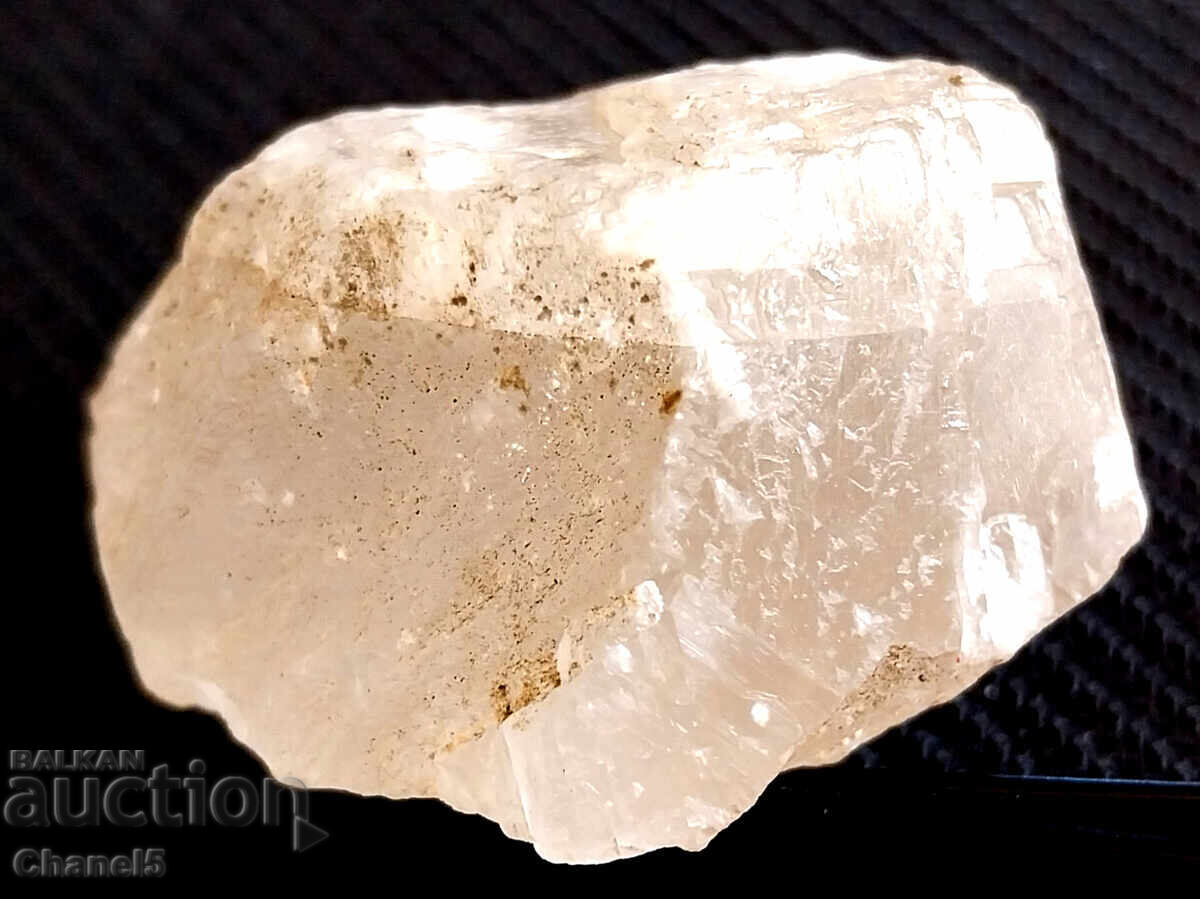 NATURAL CALCITE - BRAZIL - 223.80 carats-(698) with price 19.90 BGN | € 10.17 NATURAL CALCITE - BRAZIL - 223.80 carats-(698) with price 19.90 BGN | € 10.17