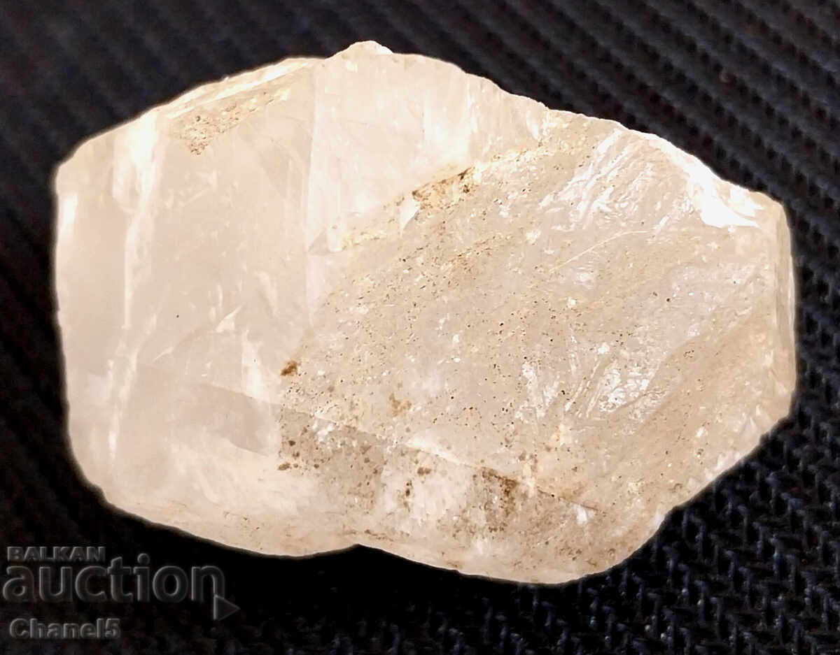NATURAL CALCITE - BRAZIL - 223.80 carats-(698) NATURAL CALCITE - BRAZIL - 223.80 carats-(698)