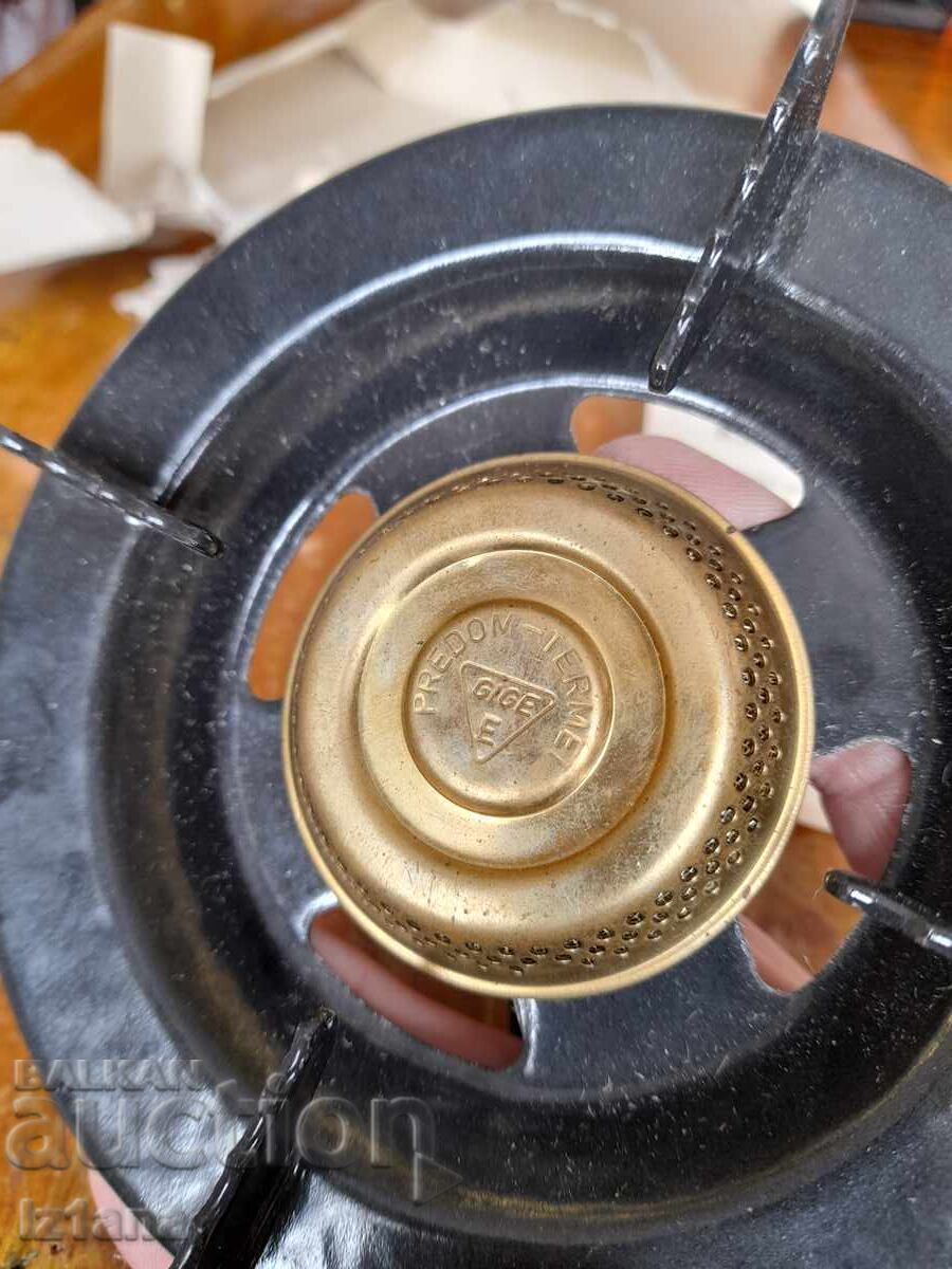 Delivery of Old tourist gas stove Predom Delivery of Old tourist gas stove Predom