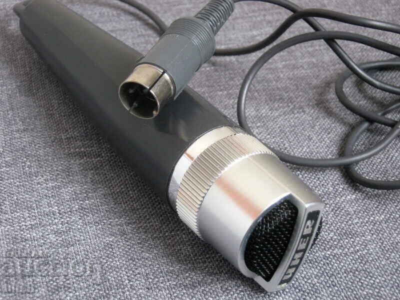 Old reporter microphone Uher M136 Germany with price 20.00 BGN | € 10.23