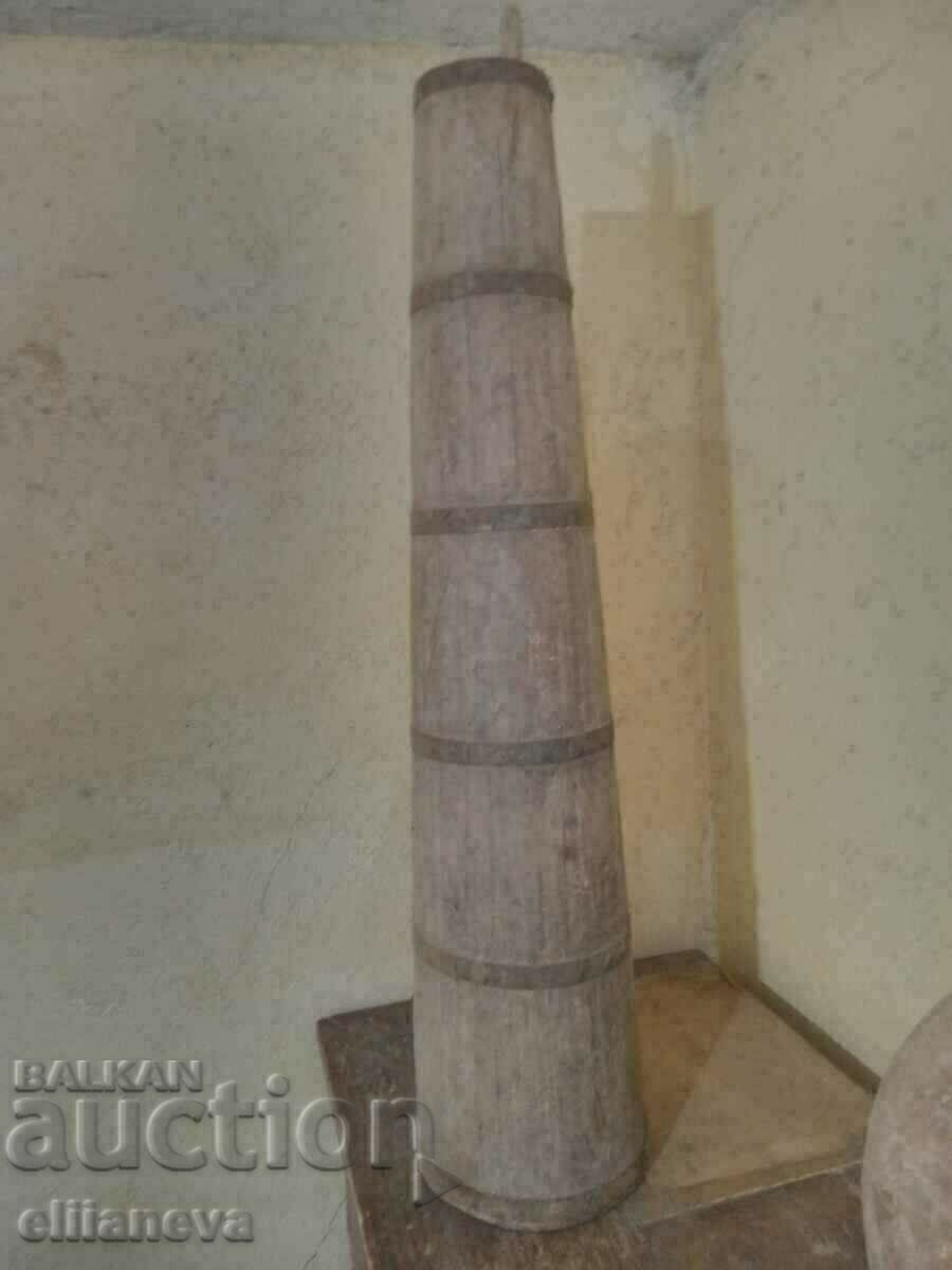 Auction antique device for churning butter, height 1 meter, length 20 cm, for 1 pc Auction antique device for churning butter, height 1 meter, length 20 cm, for 1 pc