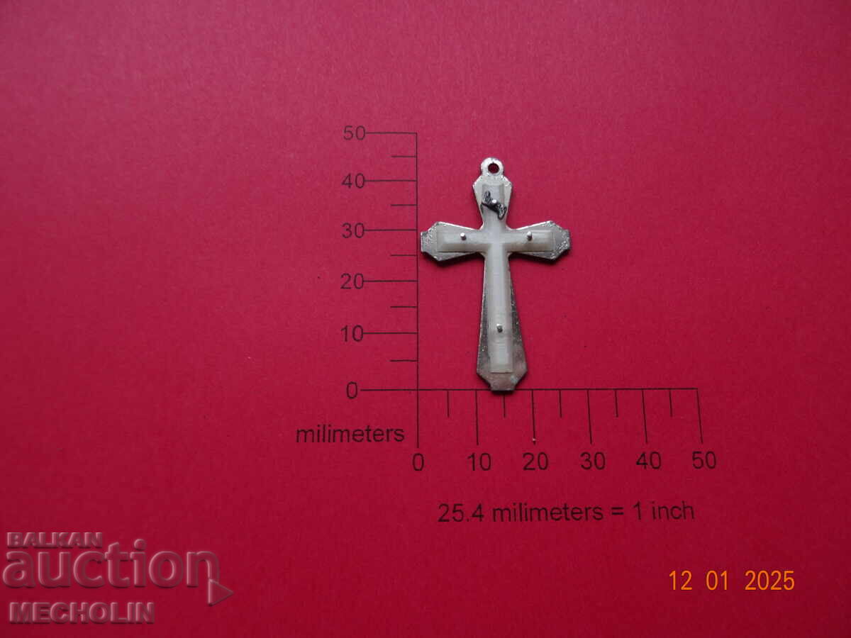 PENDANT VECHI DE COLECȚIE CRUCE BLOCAT