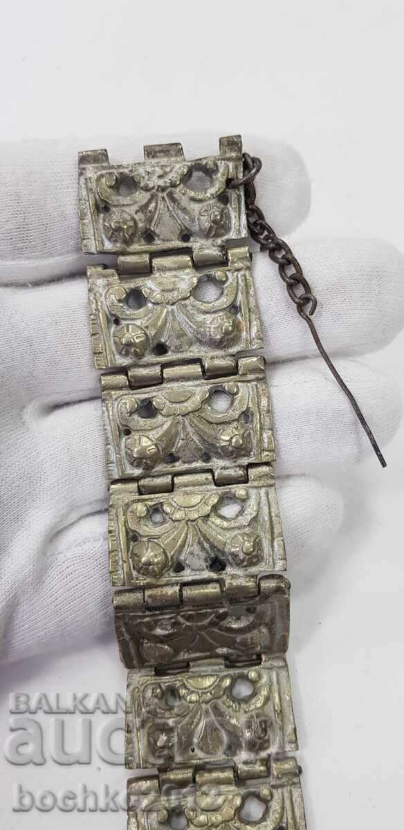 Auction Collectible Renaissance Sachan bracelet - 77.9 g. Auction Collectible Renaissance Sachan bracelet - 77.9 g.