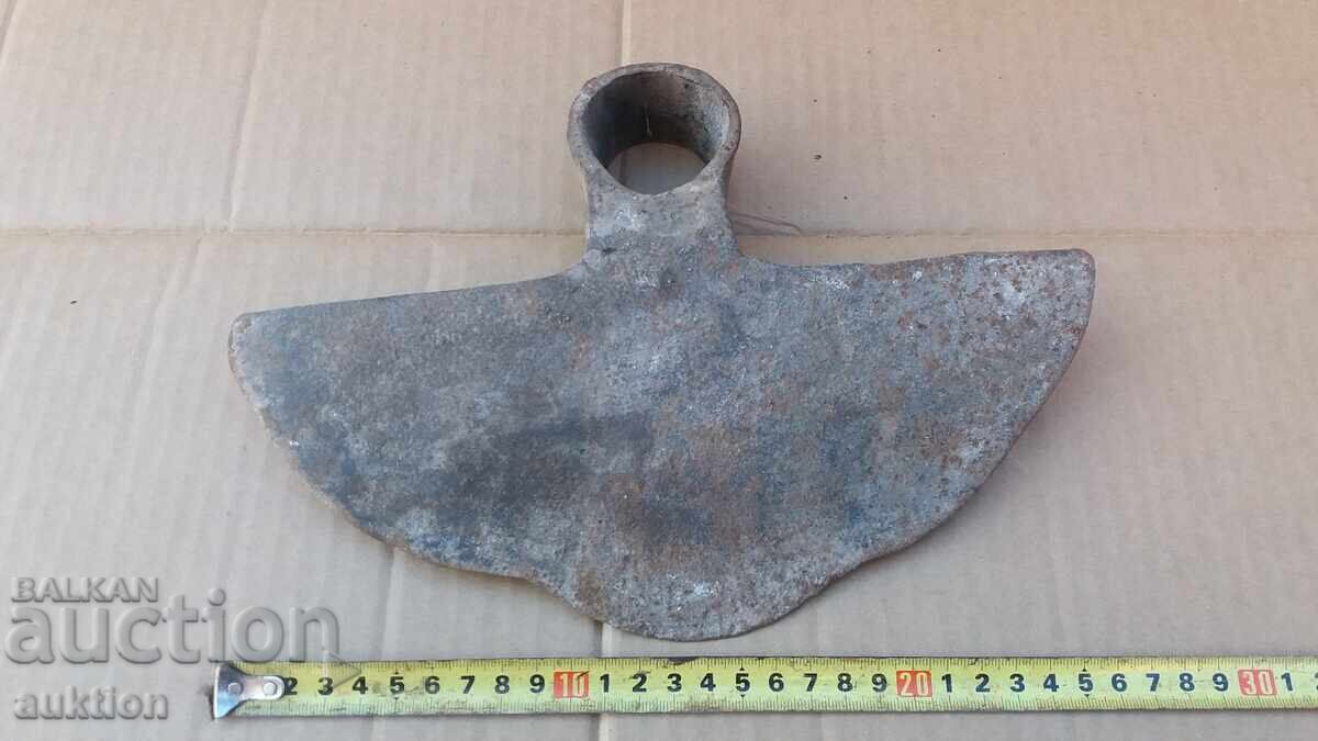 A MASSIVE HOE with price 5.99 BGN | € 3.06 A MASSIVE HOE with price 5.99 BGN | € 3.06